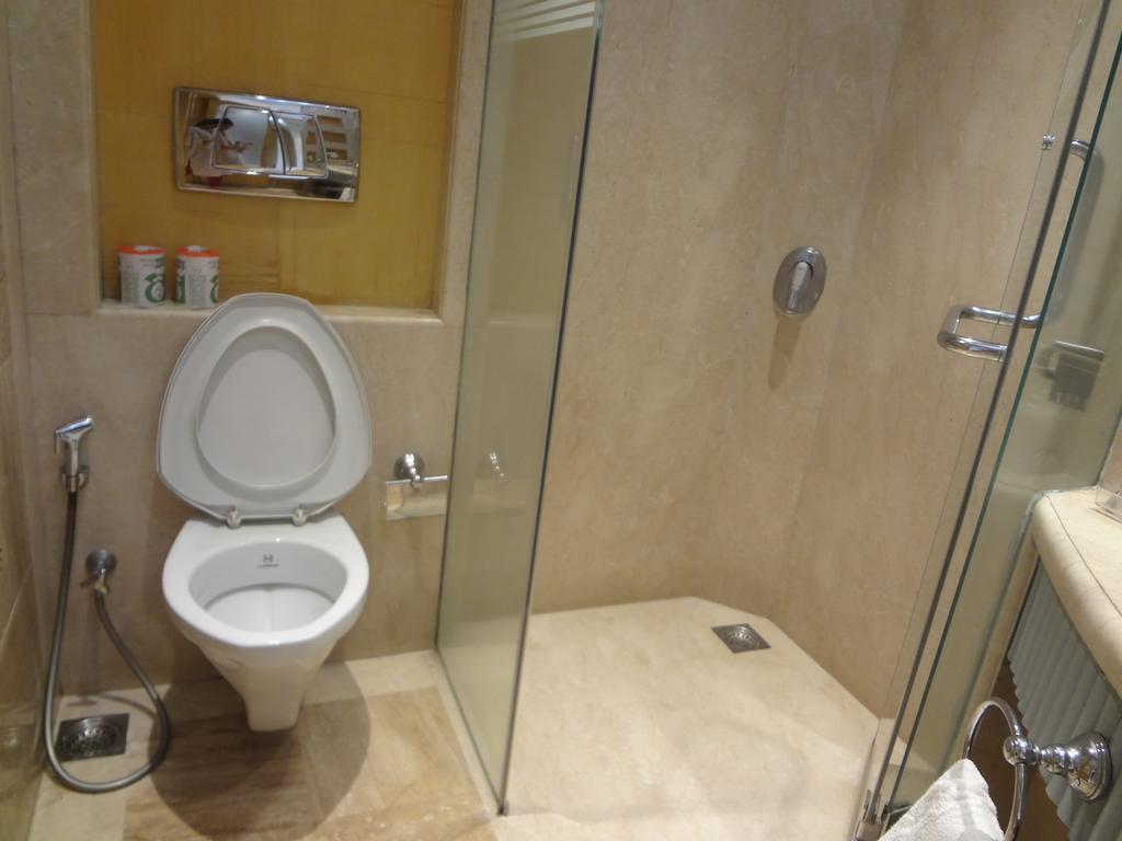 Ascot Hotel Bombaj Zewnętrze zdjęcie